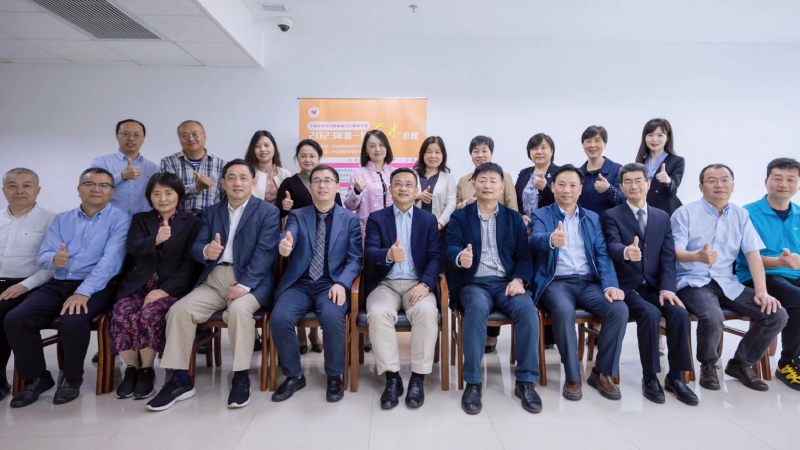 【学术交流】上海市医学会肾脏病分会西部学组2023年第一次学术会议顺利召开