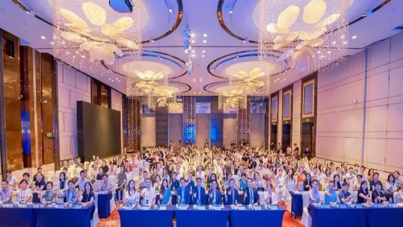 多位英美院士领衔，百咖共聚，脑机接口中国实践获百余万人关注