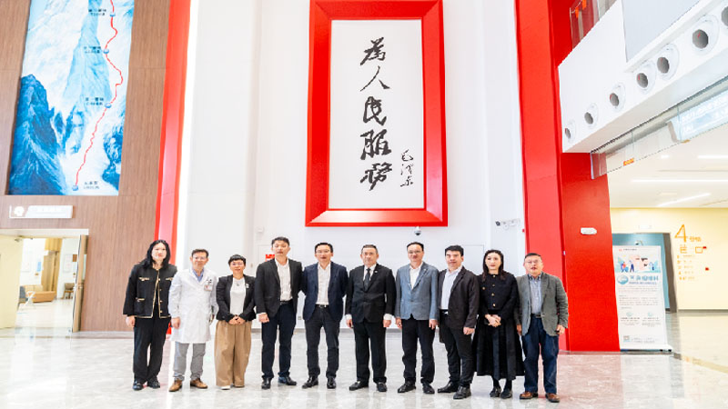 广州白云区领导考察上海远大健康城,共探沪穗医疗协同新起点