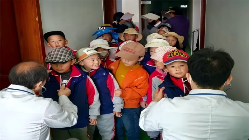 4700米：头痛失眠呕吐频发，千余人筛查零遗漏